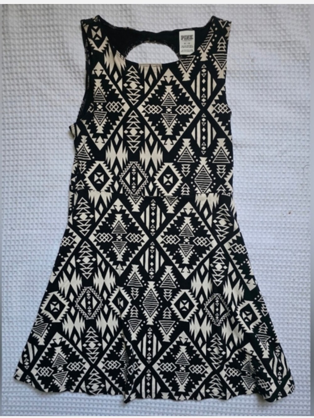 PINK Victoria's Secret Black and White Aztec-Pattern Midi Dress